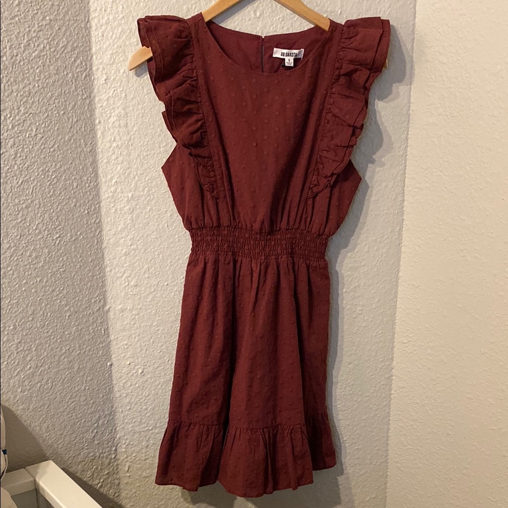 BB Dakota Bordeaux summer dress.